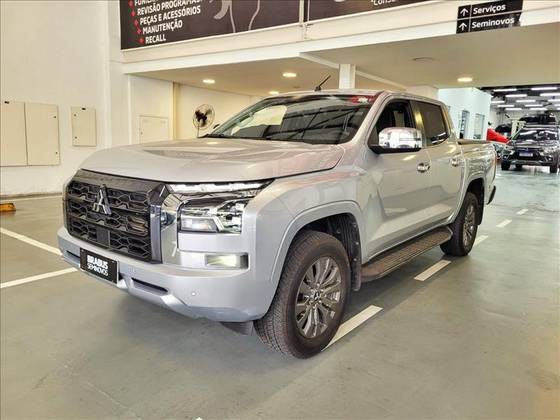 MITSUBISHI TRITON 2.4 BITURBO DIESEL CD HPE-S 4X4 AUTOMÁTICO